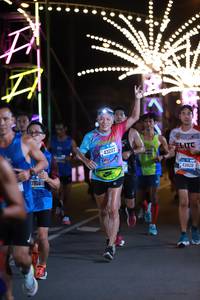 BIB: 0914, 43207, 43828
                            <button type="button" onclick="openModal(20282358)" class="btn btn-primary btn-sm float-right btn-popup" data-toggle="modal" data-target=".modal-high-quality">
                        <i class="fas fa-shopping-cart"></i> Add to Cart
                    </button>
                                            <button type="button" onclick="isThisMe(20282358, true)" class="btn btn-success btn-sm float-right btn-popup btn-isme hidden" data-toggle="tooltip" data-placement="bottom" title="นี่คือรูปของคุณใช่ไหม คลิกที่นี่เพื่อเอาเข้าอัลบั้ม">
                        <i class="fas fa-plus"></i> Add to album
                    </button>
                    <button type="button" onclick="isThisMe(20282358, false)" class="btn btn-warning btn-sm float-right btn-popup btn-isnotme hidden">
                        <i class="fas fa-ban"></i> Remove from album
                    </button>